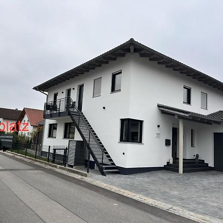 Ferienzimmer Frank, Self-Check-In Nach 21Uhr Niederalteich Экстерьер фото